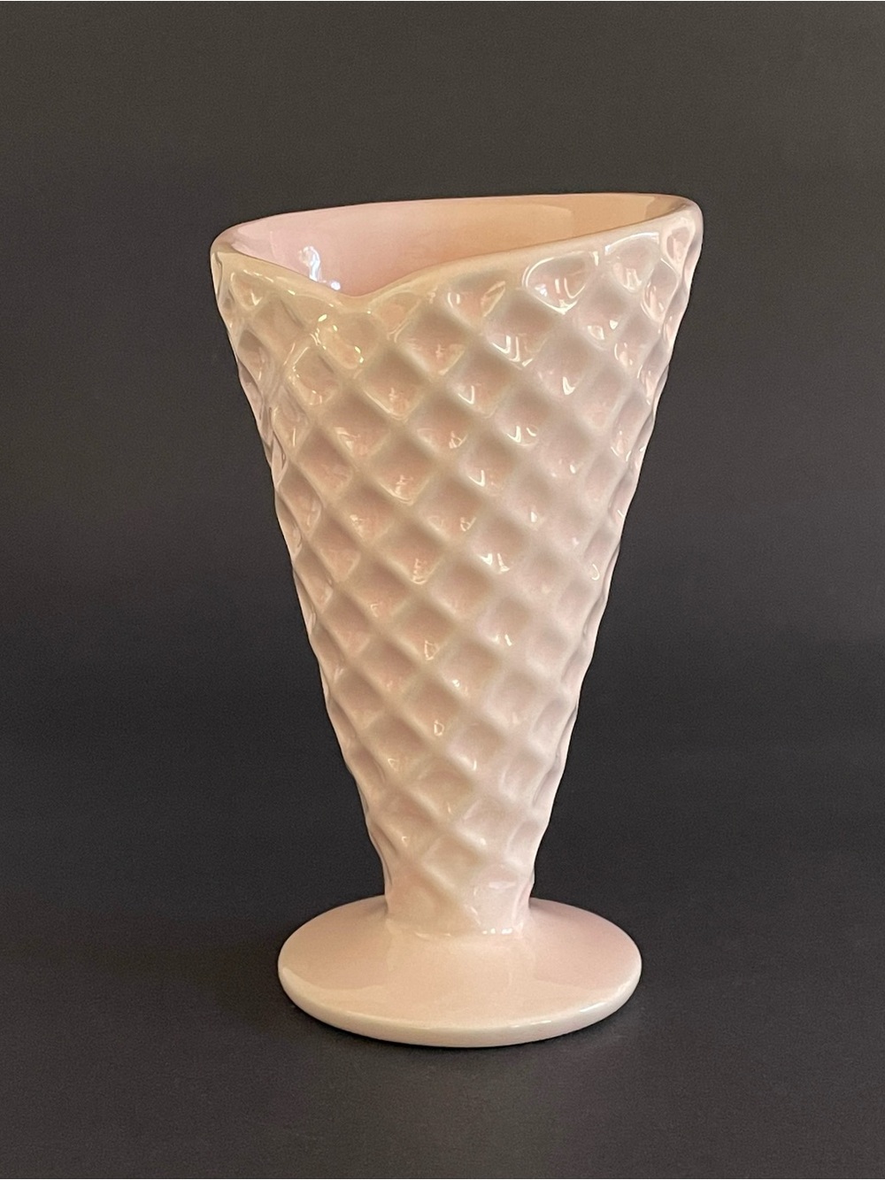 Set of 4 Handcrafted Portuguese Ceramic Ice Cream Waffle Cones - Picture 4 of 14